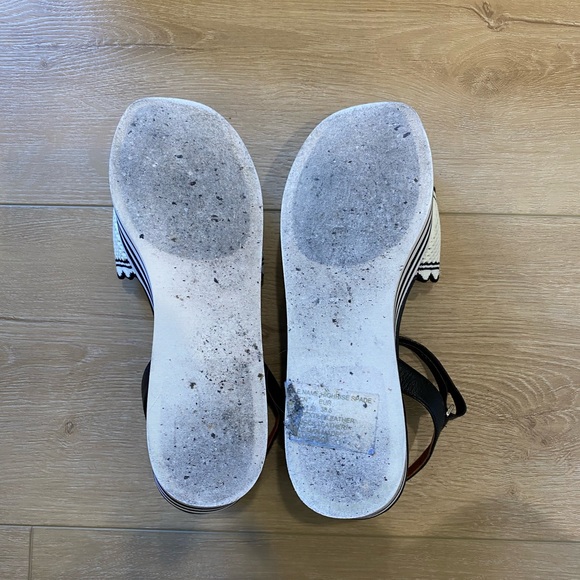 Kate Spade Knitted Runway Eva Platform Sandals, size 8 - Picture 5 of 5